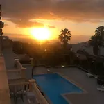 Amazing Apartment With Ocean View