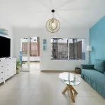 Child-Friendly, 3-Bedroom Apartment With Garden Near The Aqualand