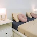 Colourful Bright Centred Aparment With Ocean View 911, Ponderosa