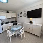 Las Americas First Line & Ocean View