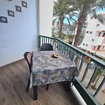 Los Cristianos beach apartment