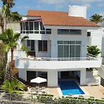 Luxury Villa Taoro With Private Heated Pool