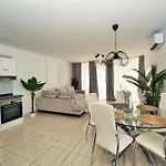 Ocean View Perfect Sunset Apartment, 4 Rooms 137M2, Wifi & Bbq