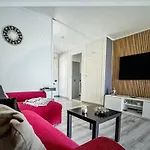 Laurent Suite