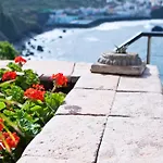 El Faro - Waterfront Cottage