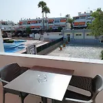 Apartamento Privado Con Piscina