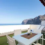Fabulosas Vistas al mar y a los acantilados by Edén Rentals