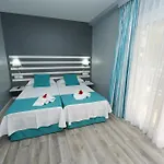 Apartamentos RF Bambi Adults Only