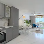 1Bed Duplex Las Americas