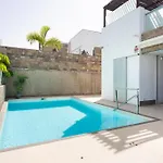 Luxury Bkm In Playa Del Duque