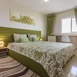 1Bdr El Dorado Ocean View Las Americas
