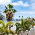 Apartment By The Sea In Los Cristianos