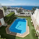 Angelica Suite