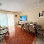 Hugo\'S Holiday Apartment In Costa Del Silencio