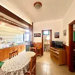 Cozy Apartment Front Of The Sea
