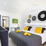 Home2Book Modern Design Seaview Apt, Pool&Terrace