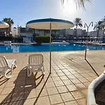 Moderno Estudio Con Piscina En Arona - Ideal Para Parejas