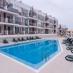 Acogedora Vivienda Vacacional En Playa De La Arena