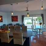 Luxury Villa Casa Blanca by Tenerife Rental&Sales