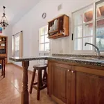 Room In Holiday House - Casa De Vacaciones El Cardon B2