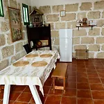 Casa Rural La Sombrera