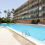 Seafront Apartment Just 200M From Las Vistas Beach