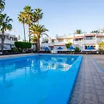 The Great Palm Apartment