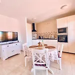 Oasis Of Tranquillity Apartment Tenerife