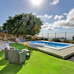 Apartment Private Heated Pool
