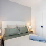 Three Spacious Apartments 150M From The Las Americas Promenade