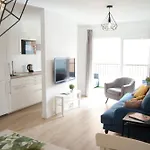 Home2Book Modern Center Apartment With Terrace