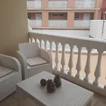 Coqueto Apartamento En Parque Carolina