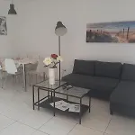 Coqueto Apartamento En Parque Carolina