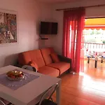 Apt Ocean Park