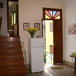 Los Dos Hermanos