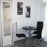 New Apartment Near The Beach