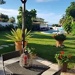 Villa Mauresque