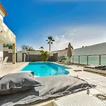 Villa Nuelve