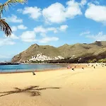 Steps To The Beach!!!