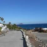 Amazing Seaside Duplex In The Green South Tenerife