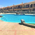 Appartement Tout Confort Pres De L\'Ocean Avec Terrasse, Piscines Et Tennis