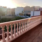 San Isidro. 2 rooms. Quiet terrace