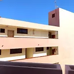 Colina Apartments