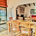 Nanou House