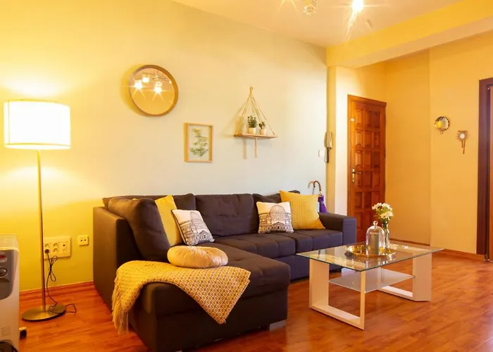 Old Town Loft Apartment With Parking
