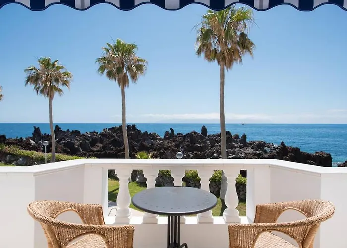 Modern, Cozy And Peaceful Oceanfront Oasis