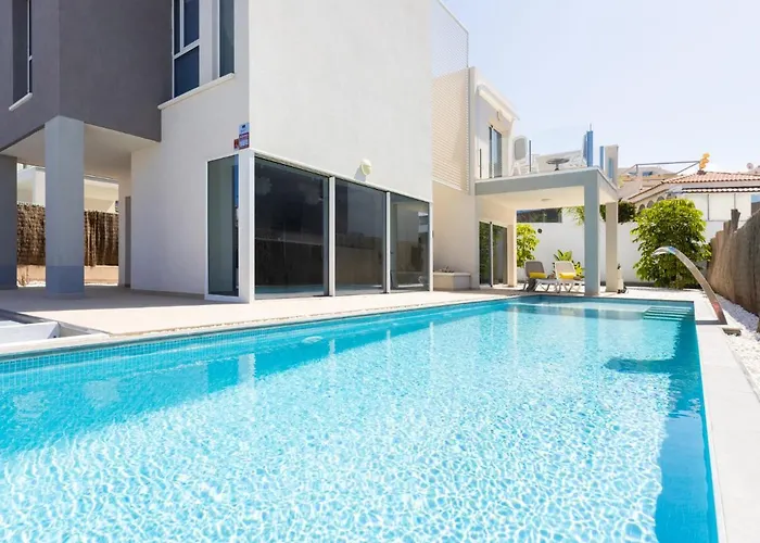 Villa Blanca Playa Paraiso By Interhome