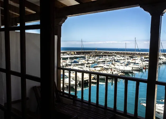 Beachfront & Sunny Apartment Los Gigantes