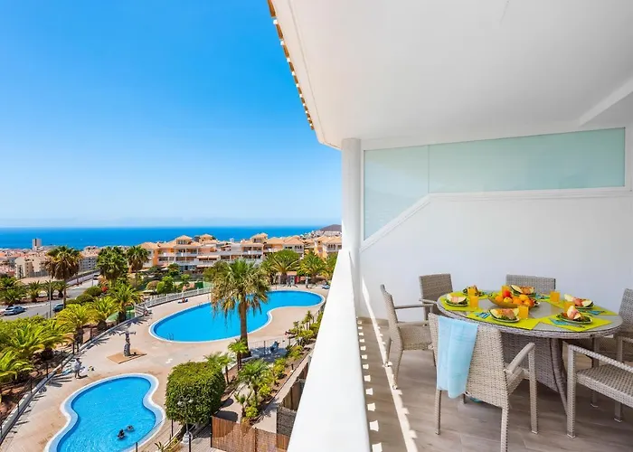 3C Atico Vista Hermosa Wifi Pool,Tennis,Padel,Park