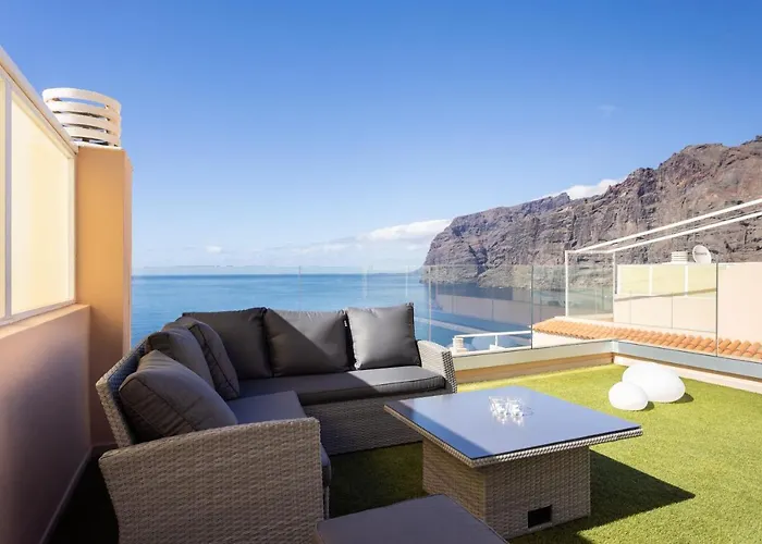 Spectacular Penthouse With Amazing Views